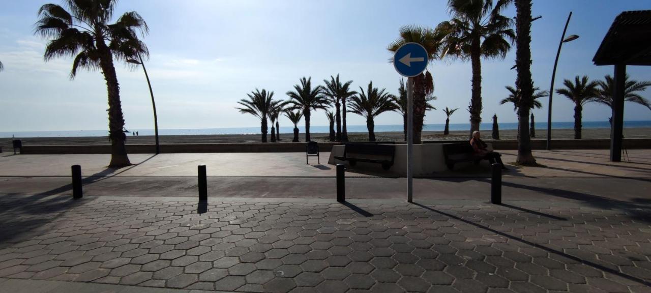 Beach Breeze Townhouse By The Beach Santa Pola Extérieur photo
